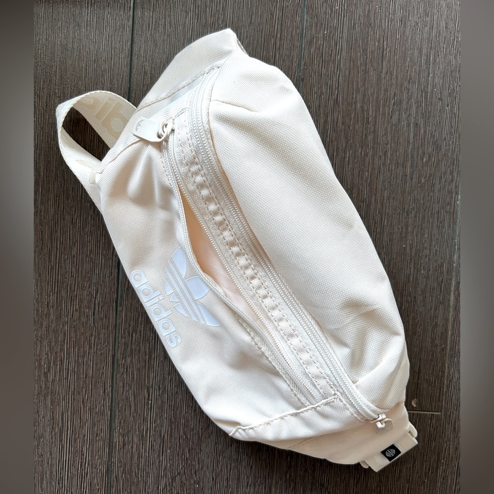 Adida’s waist bag